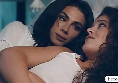 Tranny-sex, she-creature