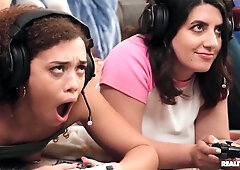 Sex Orgy With Horny Gamer Girls Willow Ryder And Sarah Arabic