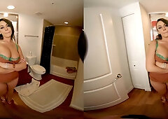 Stepmom Stuck in Bathroom - TabooVRPorn
