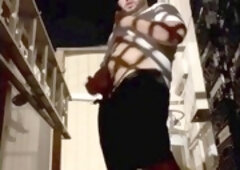 man jerks off during work hours