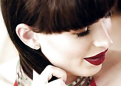 Natalie Mars transsexual bangs hotty