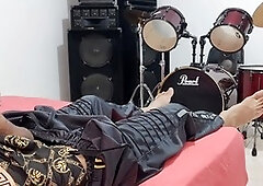 Big cock guy gives himself a handjob in homemade gay action