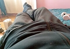 Muscular man with a big cock gets a handjob in hardcore action