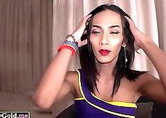 Slim and fit amateur Thai ladyboy teen Game masturbating and fucking BB