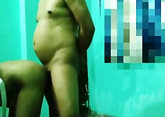 Seema Bhabhi Ne Boyfriend Se Jaldibazi Mai Doggystyle M Chudie Karwaye( Hindi Talk)