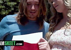 Ryan Keely and Chloe Rose star in a voyeuristic porn files fourway scene