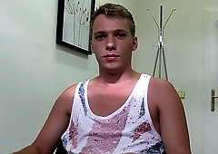 Beefy dude fucked in a hardcore casting video