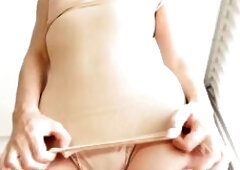 Upskirt View (Pants Try-On) Smokin' Sexy Hotty Tries On Hawt Pants