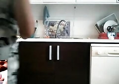 That Guy bangs his stepmom in the kitchen and gives her from behind