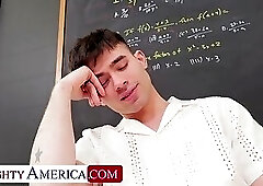Sexy Professor Teal Conrad Will Let Her Student Pass If He Can Make Her Cum Szou8