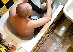 Urination, czech, skipthegames
