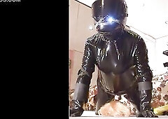 Roxina2002DollHeadPlay210202.WMV