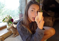 Licking Tutorial - How To Eat Pussy - Roxy Fox