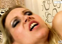 Ideal Golden-haired Aged Takes It Unfathomable From Stranger - AMATEUR EURO