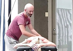 Carlie Vixen was on vacation in Florida with her hubby and this guy decided to treat her to an outdoor massage poolside with a boy masseur who is know