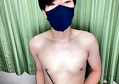 [Japanese boy] Onslaught the nip with a comb and spunk instantly