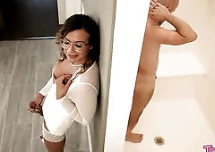 Whilst Ari gets willing for his night shift, Jaymee sneaks into the washroom hoping for some enjoyment. The tension quickly turns into a vehement renc