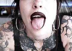 Alternative Cutie Next Door CEi