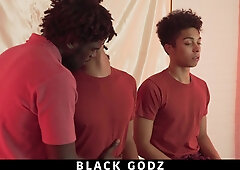 Body Worship,Devin Trez, Marcus Lebronx, Derek Kline - BlackGodz