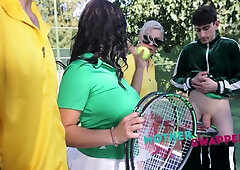 Stepmoms swap partners in outdoor foursome on tennis court