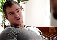 Muscly amateur rawdawgs