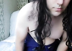 Hello, I’m KittyCross a creative performer expressing femininity, confidence, and imagination throughout dance, fashion, and visual art. I explore s