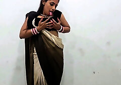 Indian Desi Bhabhi Fucked In Saree By Devar Blowjob