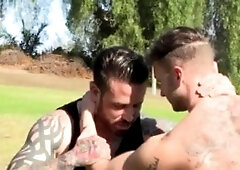 BROMO - Athletic hunk needs handjob