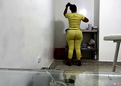 Big ass BBW nurse gets trapped in the hospital