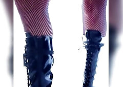 Vehement Older Lesbos - Jennifer White and Riley Steele - lesbo - golden-haired - brunette hair - dildos - gonzo - underware - masturb