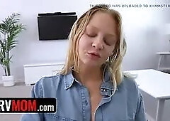 My step mommy tasted my sperm by accident, so she bj'ed my dick dry