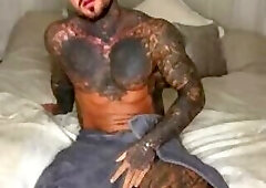 British influencer strikes cock & cums