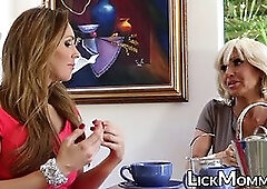 Kinky step-mother feasts on blondie snatch and tribbing