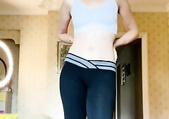 amateur blonde solo webcam