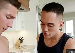 Muscular Spencer Laval Stuffs his Boyfriend Marcus Tresor's Ass as a Healthy Breakfast