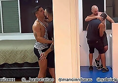 MILK SOIREE - SANS A CONDOM [COMPLETE ON REDXVIDEOS]