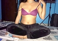 Desi village, cleavage, bhabhi desi