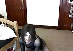 Crossdresser in nylons solo