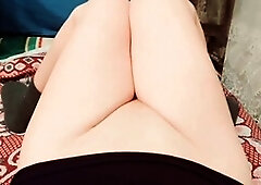 Who needs pants with a gorgeous culo like Crossdresserkitty?