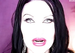 Can't save your self from Diva del Tubo.