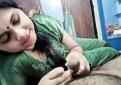 Sexually excited Sexy Mallu Wife Gets Screwed Hard by Spouse