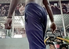 India jaw-dropping guy doing working and flexing