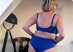 Amateur blond girl with big boobs getting fucked