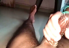 Bhabhi Ki Chut Me Dotted Condom Lgake Choda - Devar Bhabhi