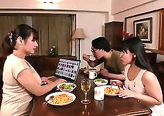 I Have Sex With My Girlfriend's Mom, Too, And Keep It A Secret From My Girlfriend... Hana Haruna