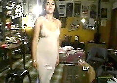 A real auditions of unpublished and uncensored Italian porn from the 90s made with natural housewives with curly twats who love real sex