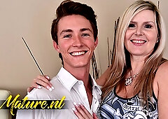 Mature NL featuring Velvet Skye and Velvet's eating pussy sex