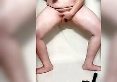 Szayelaporro was masterbating in the shower