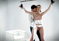 Sexy Girl Tries Anal For The First Time - Hardcore