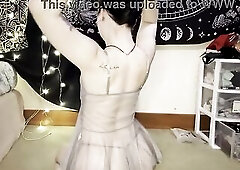 Do u like when i widen and shake my chubby rock teen butt for u?